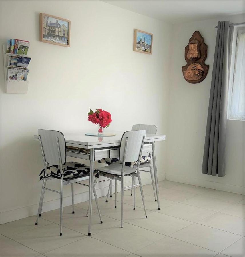 Le Ponthieu De Bayeux Apartamento Exterior foto
