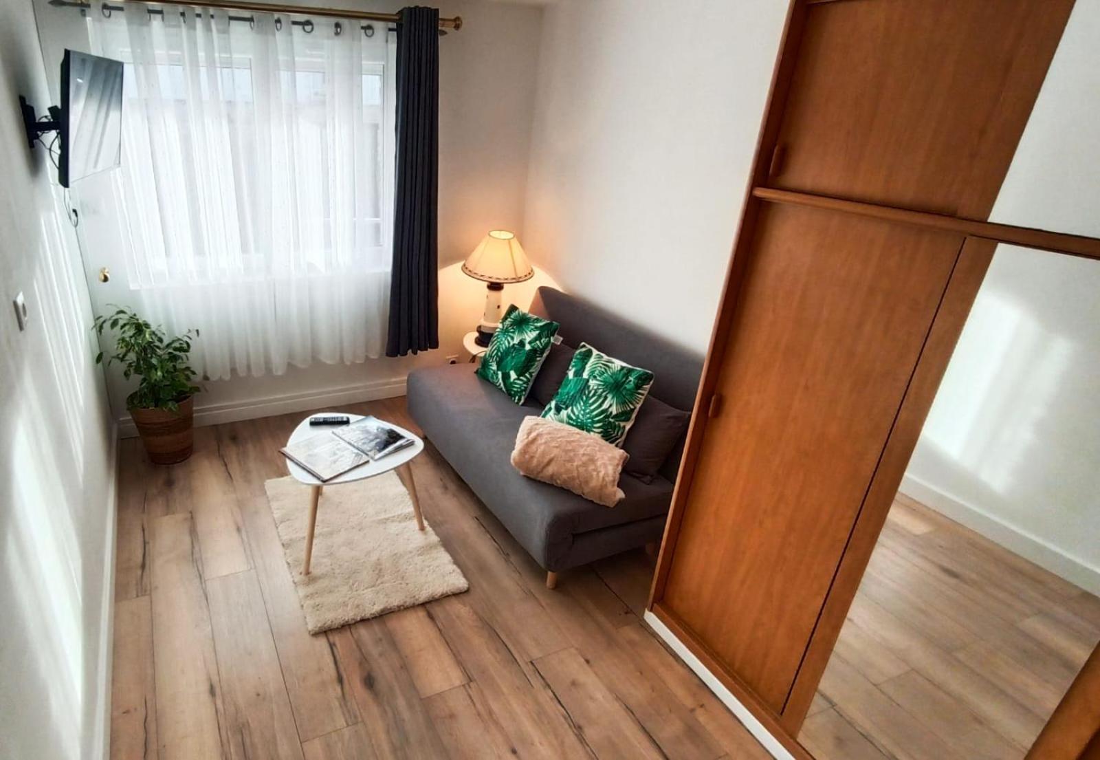 Le Ponthieu De Bayeux Apartamento Exterior foto